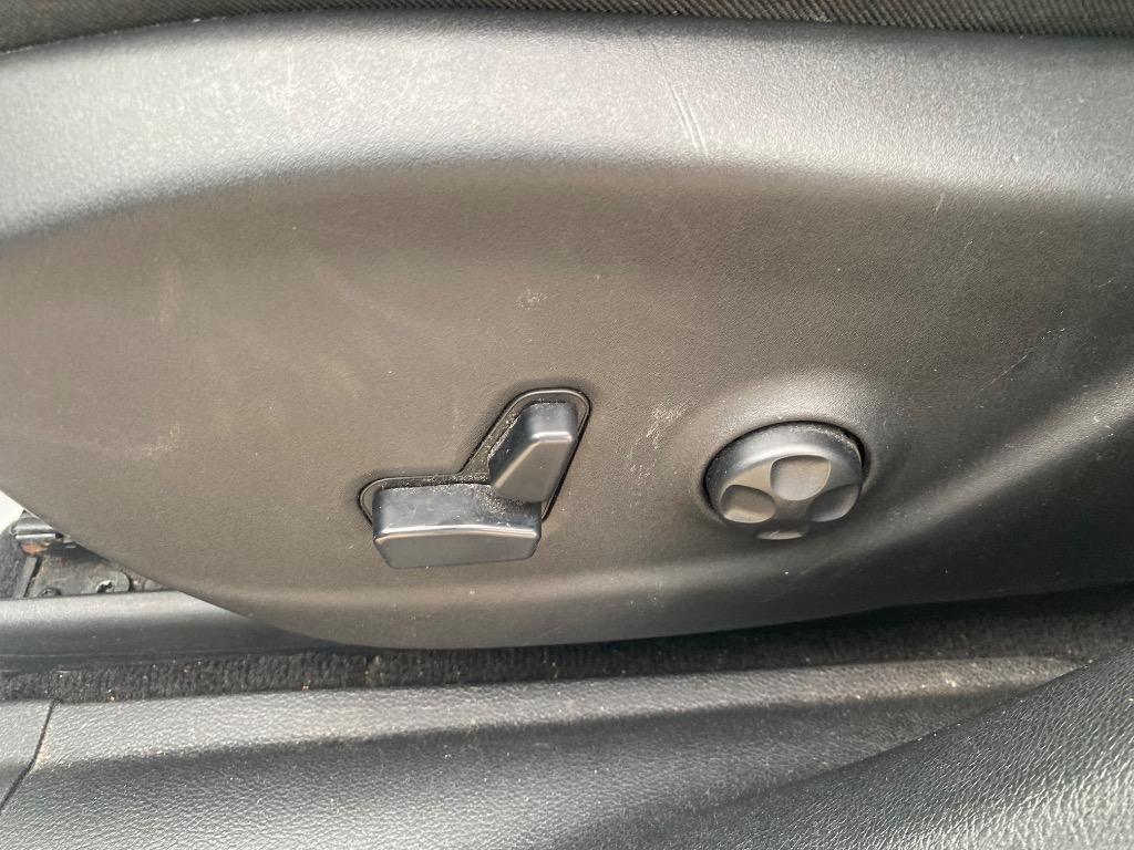 2014 Jeep Cherokee - $8,995