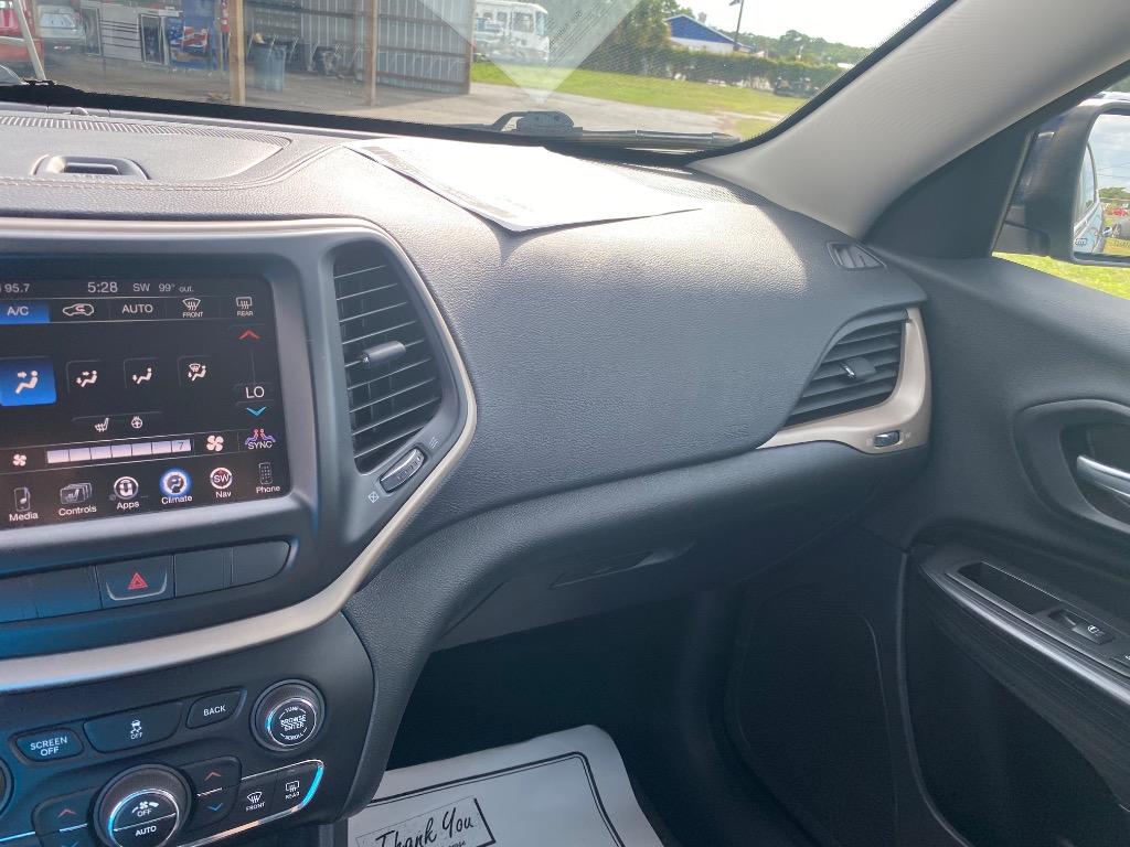 2014 Jeep Cherokee - $8,995