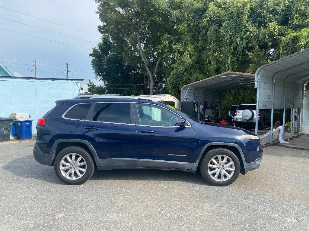 2014 Jeep Cherokee - $8,995
