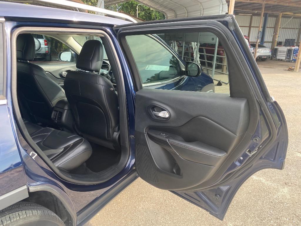 2014 Jeep Cherokee - $8,995