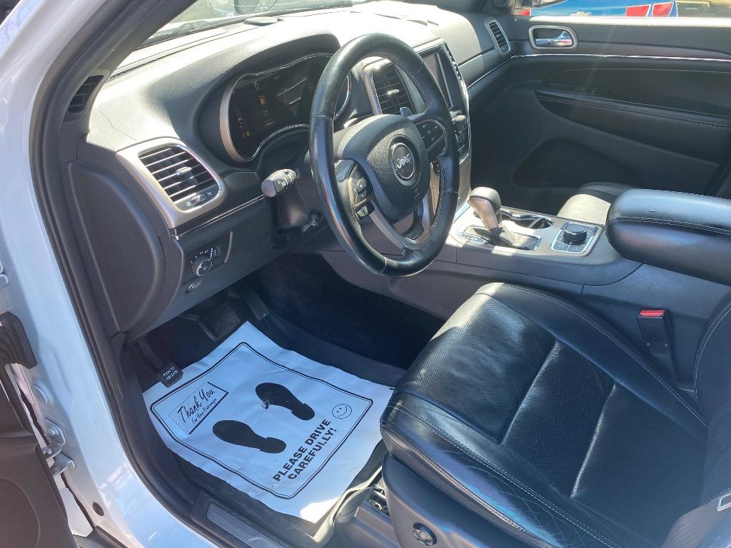 2017 Jeep Cherokee - $10,995