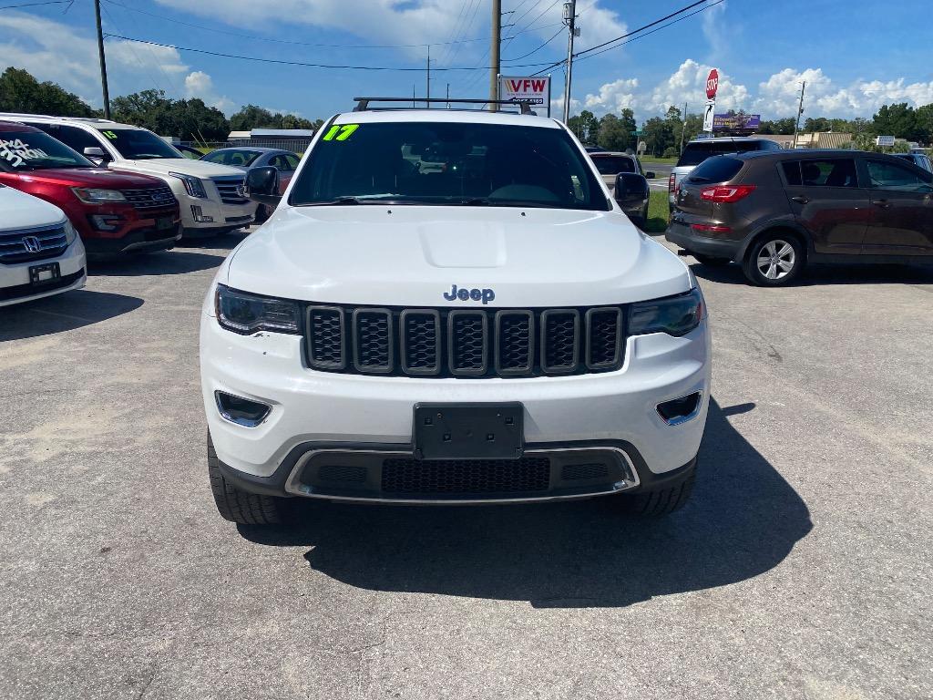 2017 Jeep Cherokee - $10,995