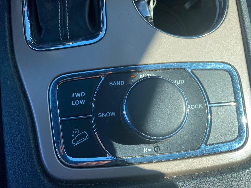 2017 Jeep Cherokee - $10,995