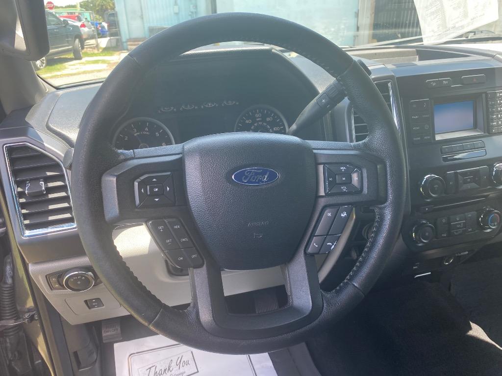 2016 Ford F-150 - $15,995