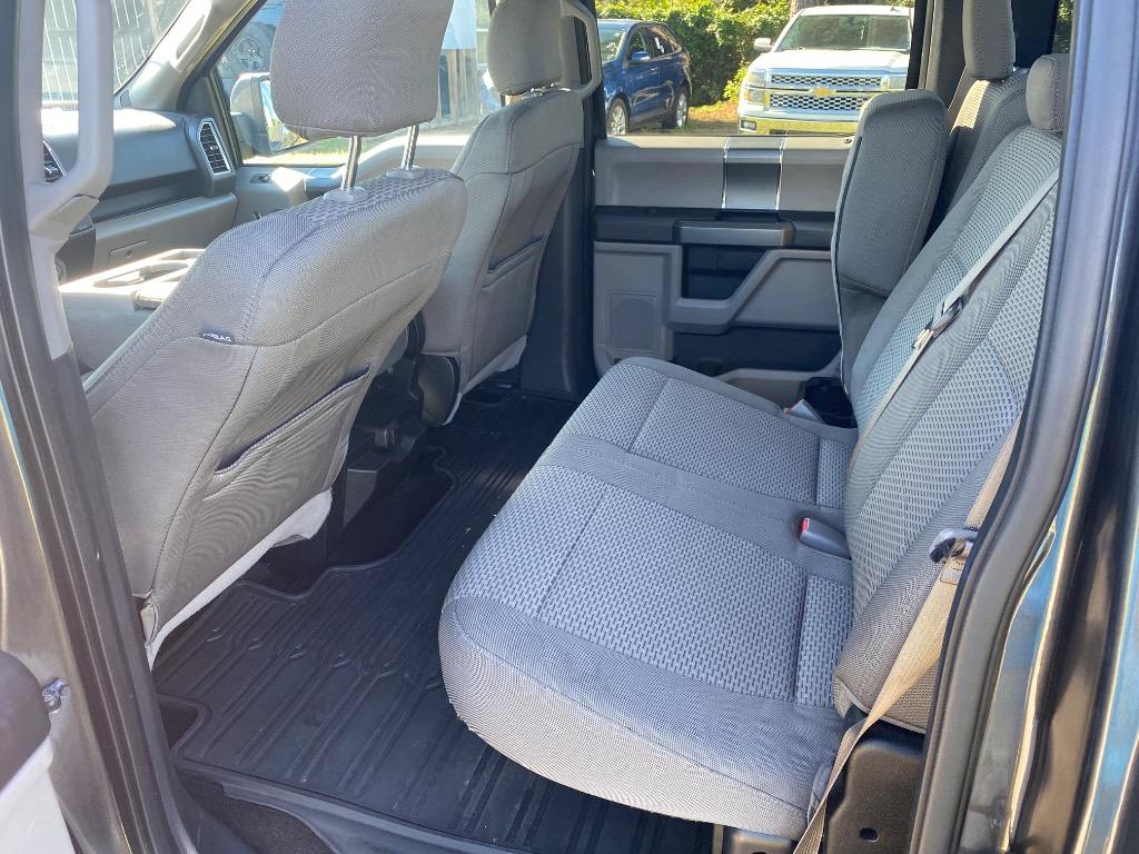 2016 Ford F-150 - $15,995