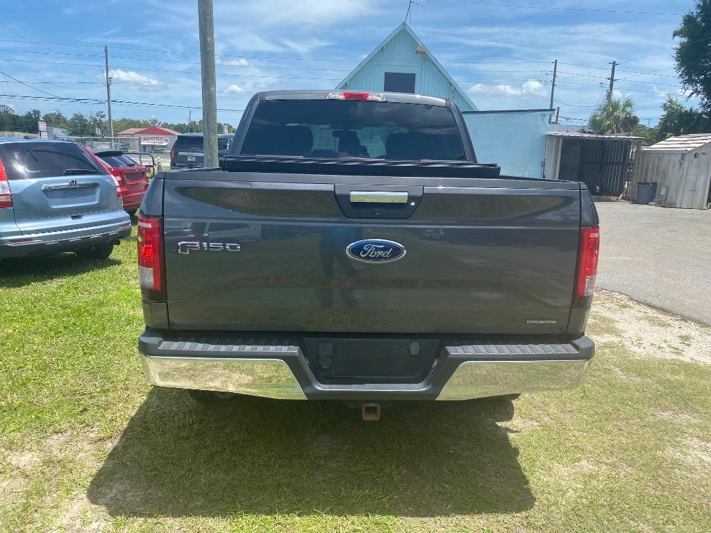 2016 Ford F-150 - $15,995