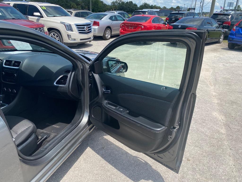 2013 Dodge Avenger - $6,995