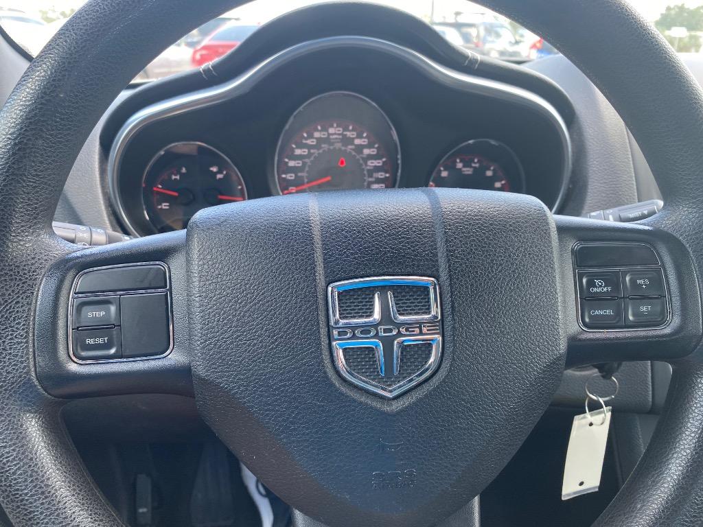 2013 Dodge Avenger - $6,995