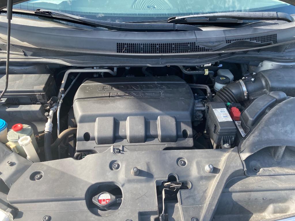 2013 Honda Odyssey - $10,995
