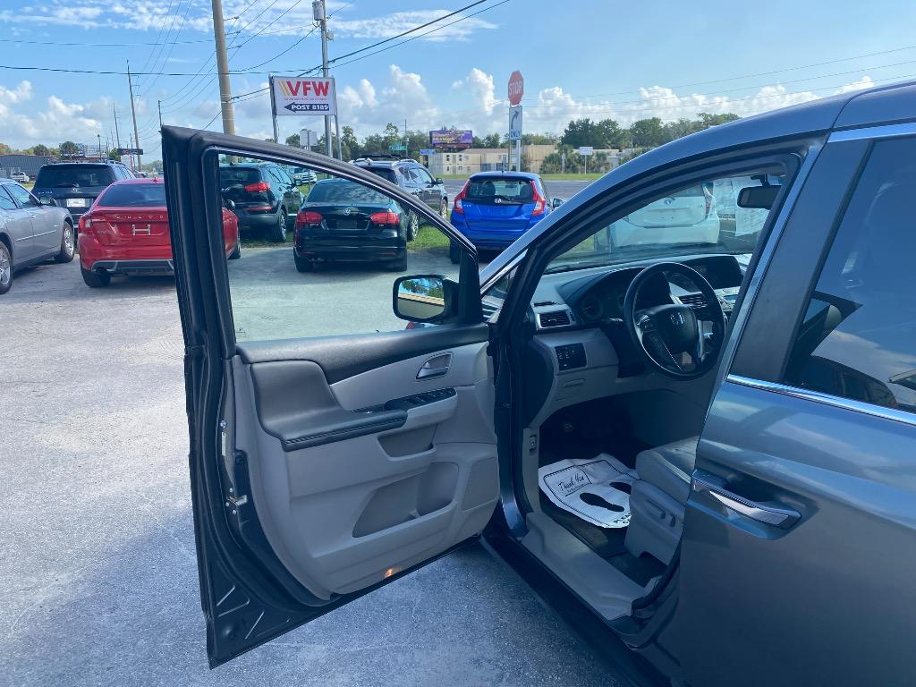 2013 Honda Odyssey - $10,995