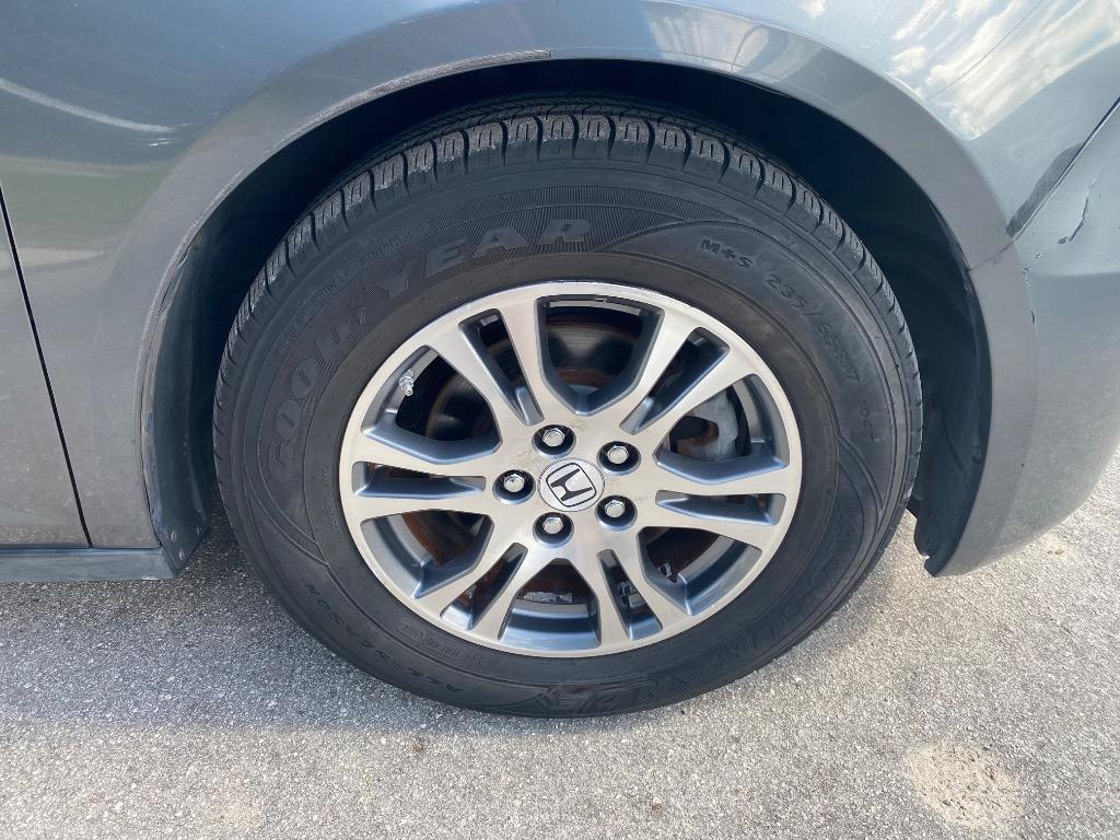 2013 Honda Odyssey - $10,995