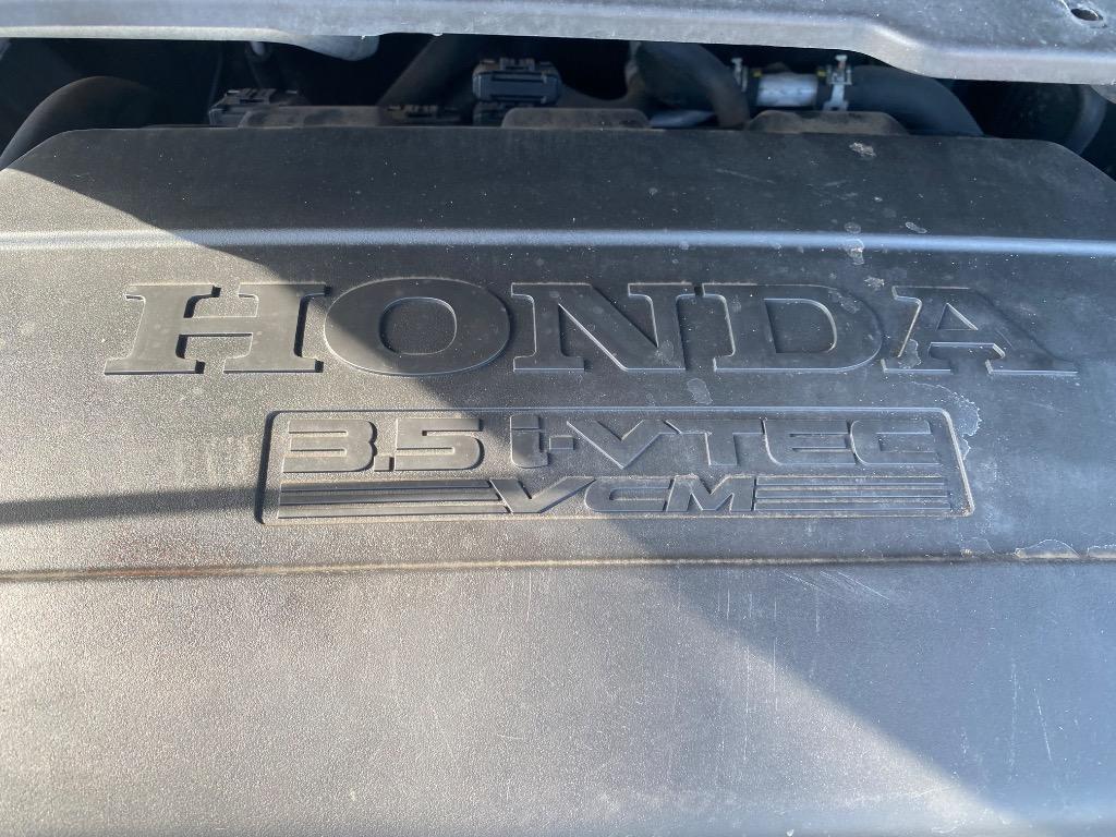 2013 Honda Odyssey - $10,995