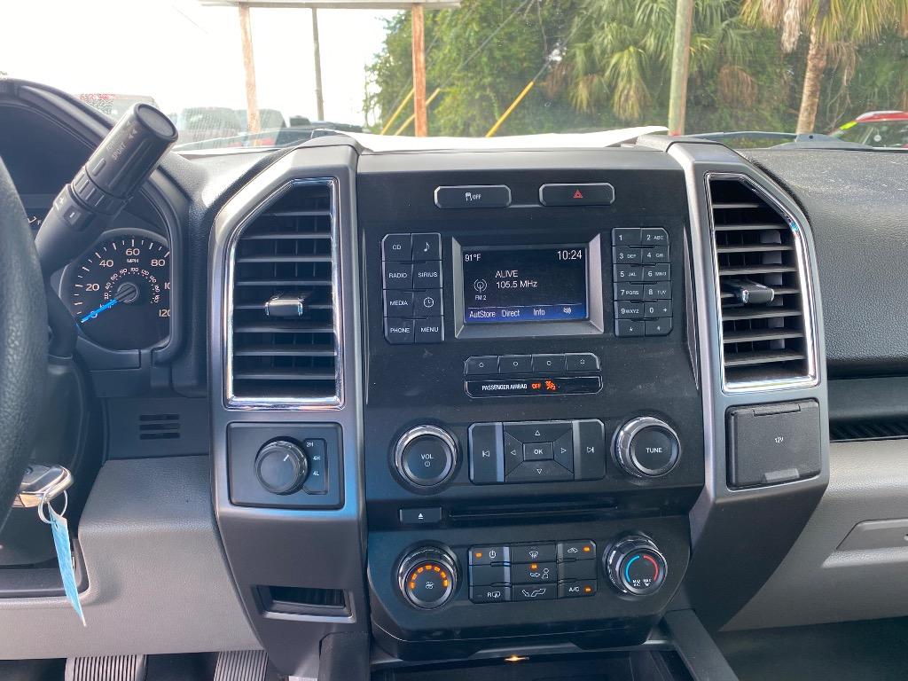 2016 Ford F-150 - $15,995