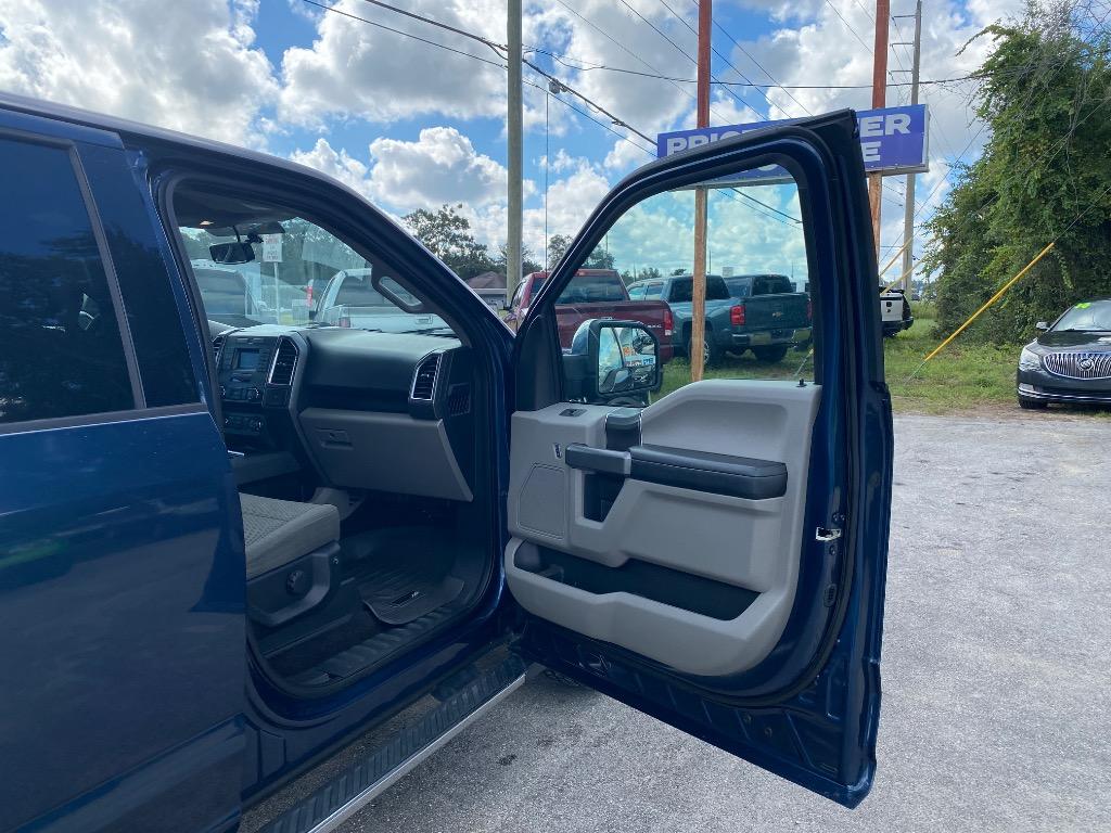 2016 Ford F-150 - $15,995
