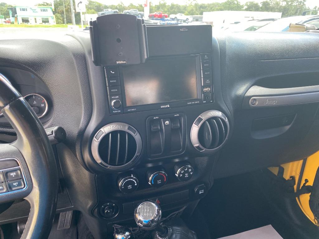 2015 Jeep Wrangler - $16,995