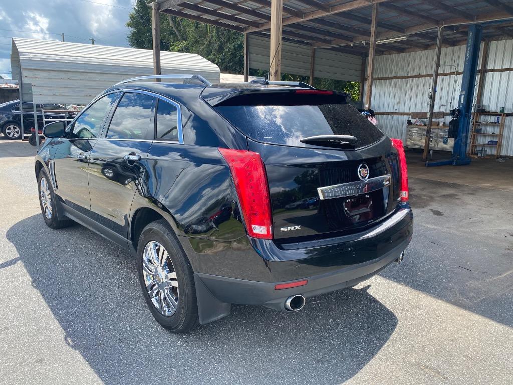 2015 Cadillac SRX - $8,995