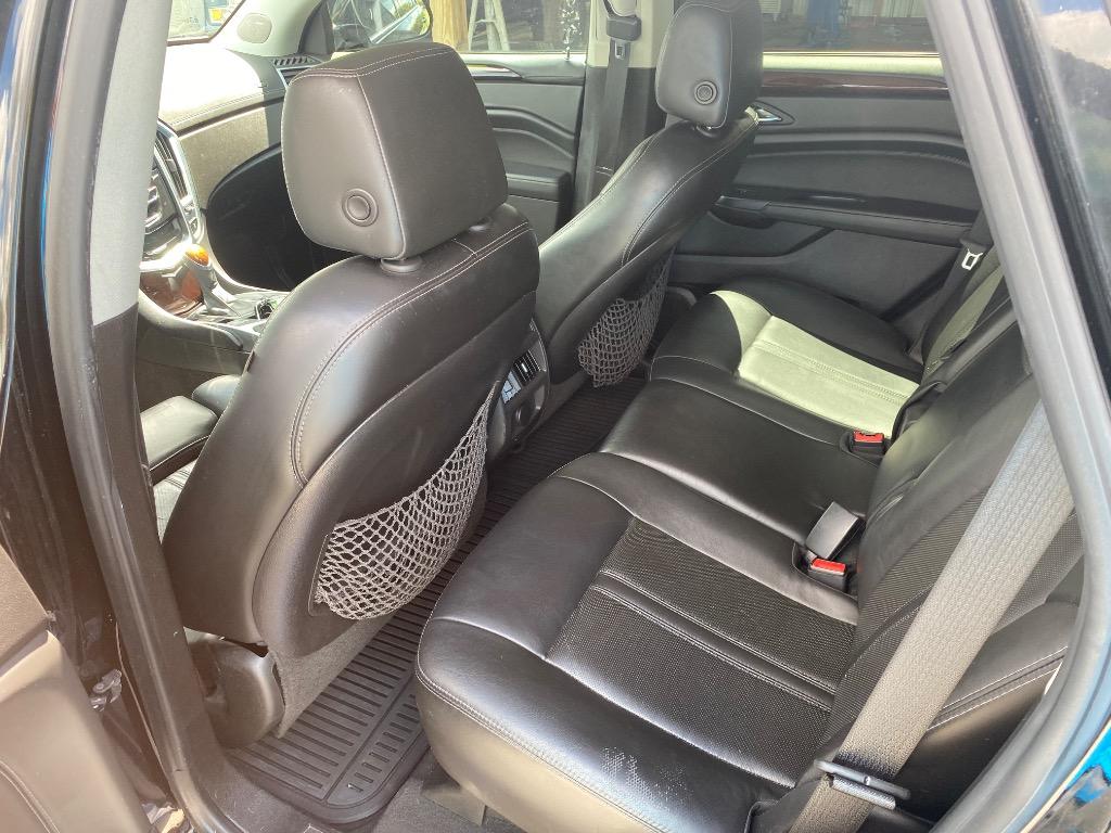 2015 Cadillac SRX - $8,995
