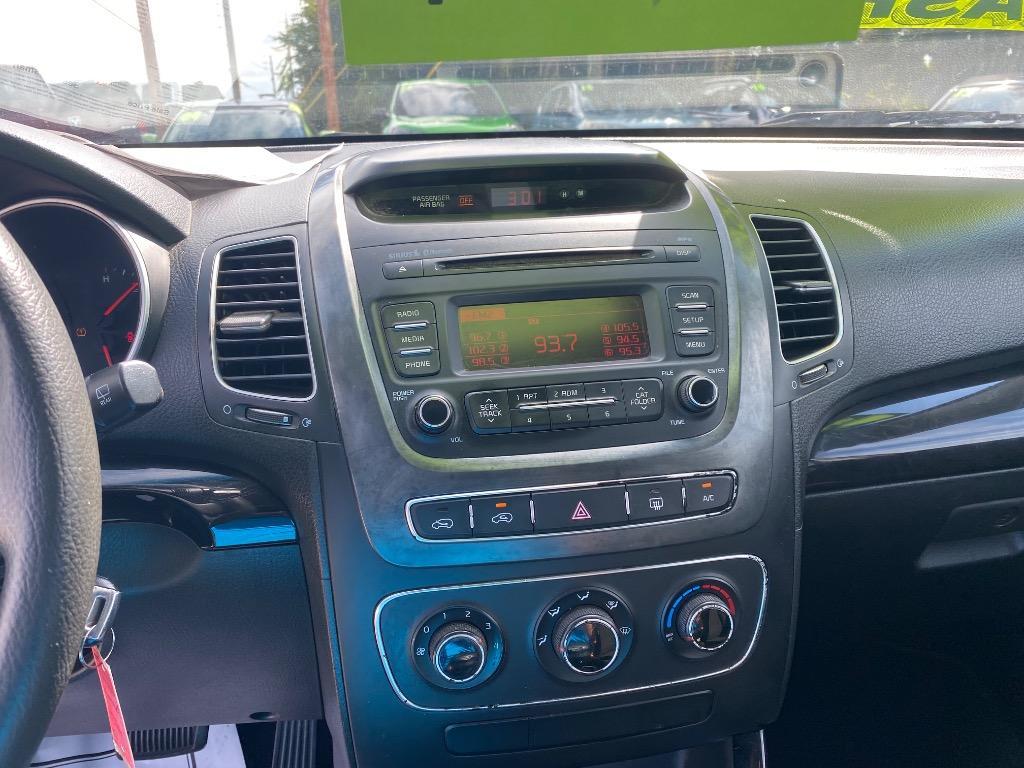 2015 Kia Sorento - $5,995