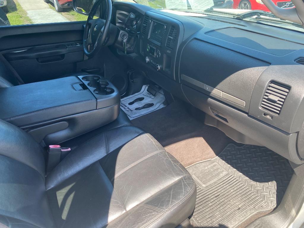 2012 Chevrolet Silverado - $12,995