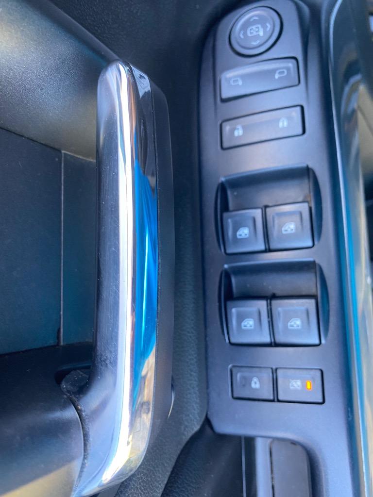 2015 Chevrolet Silverado - $15,995