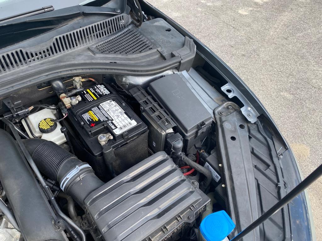 2019 Volkswagen Jetta - $10,995
