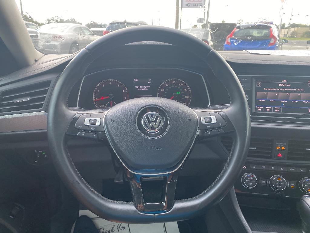 2019 Volkswagen Jetta - $10,995
