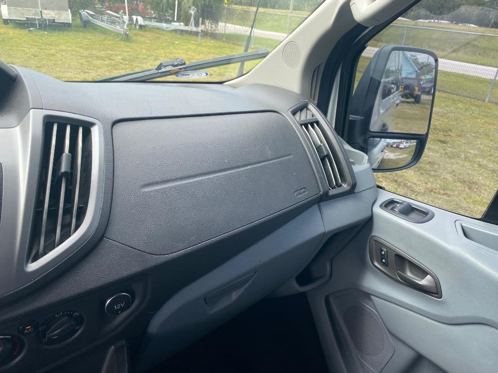 2017 Ford Transit - $15,995