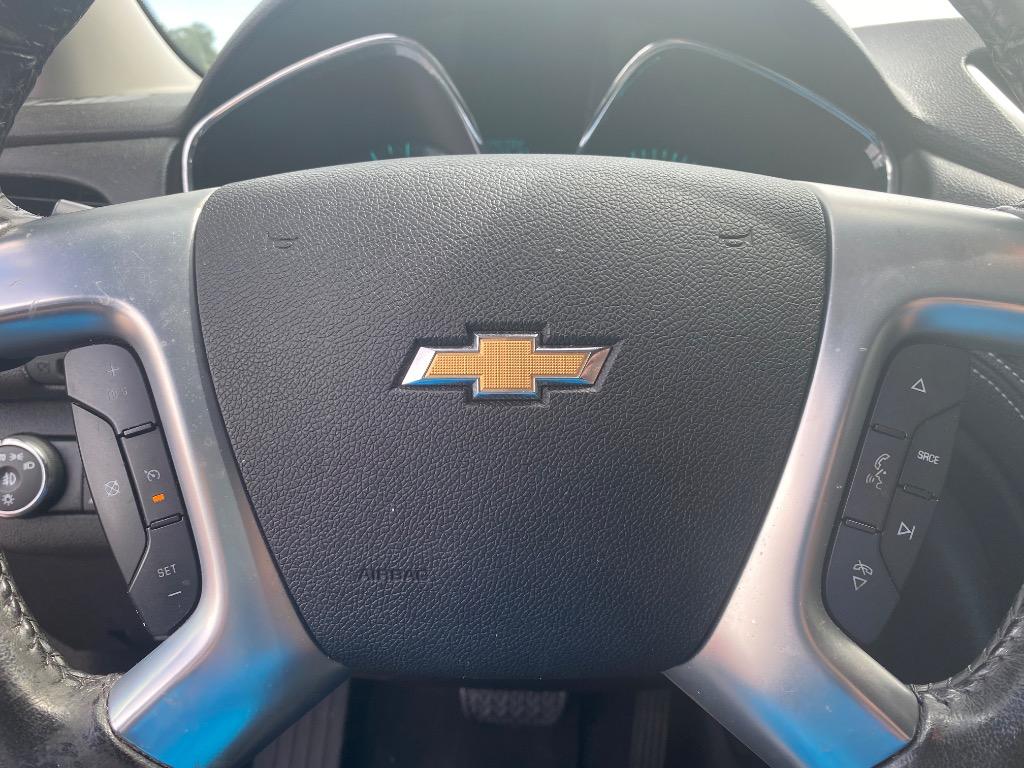 2017 Chevrolet Traverse - $9,995