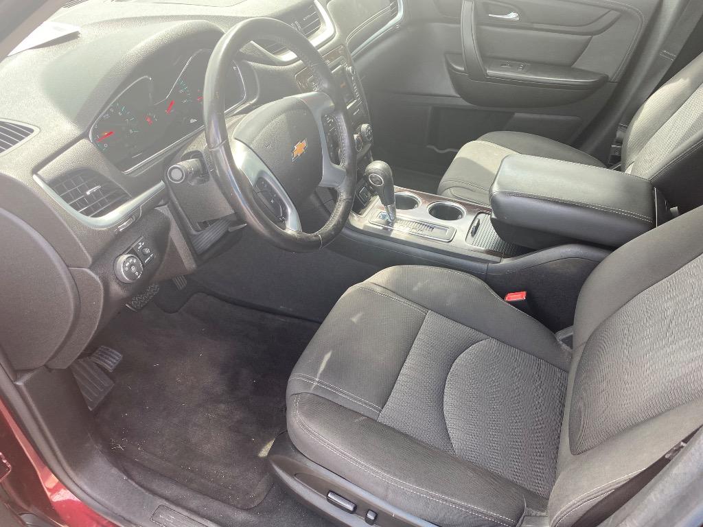 2017 Chevrolet Traverse - $9,995