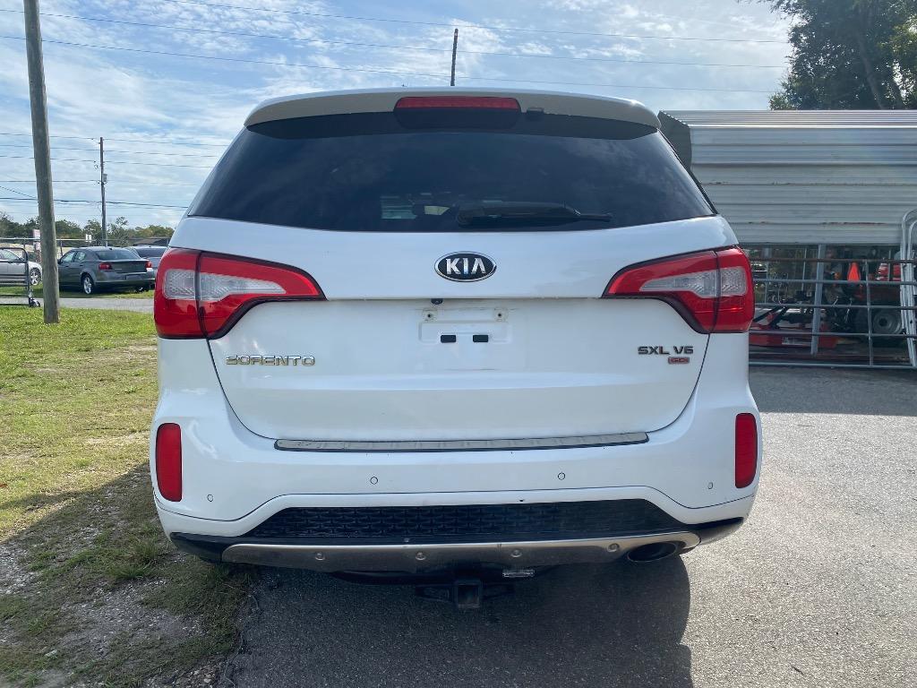2014 Kia Sorento - $6,995