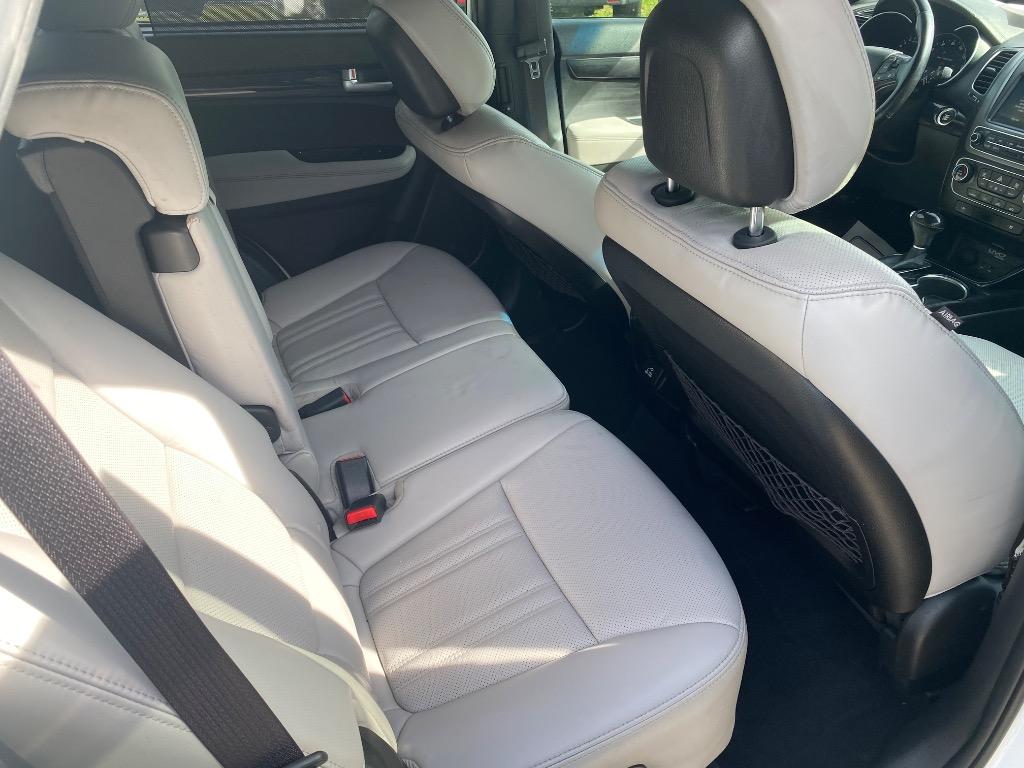 2014 Kia Sorento - $6,995