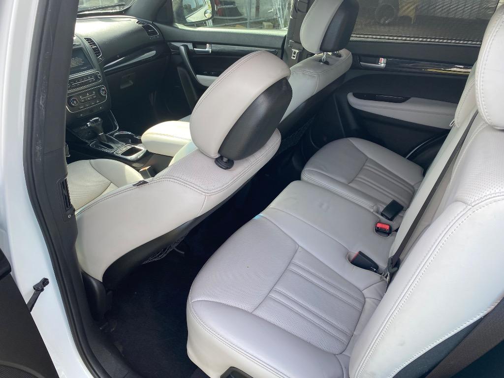 2014 Kia Sorento - $6,995