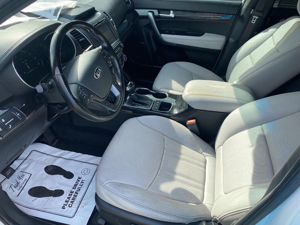 2014 Kia Sorento - $6,995