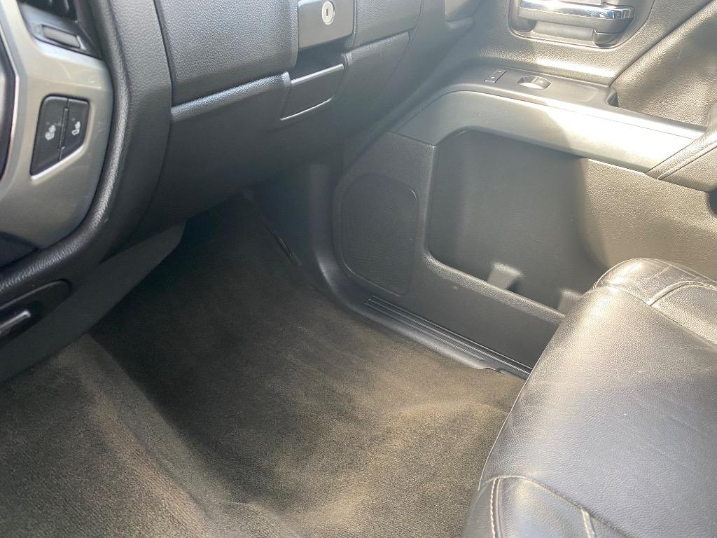 2015 Chevrolet Silverado - $11,995