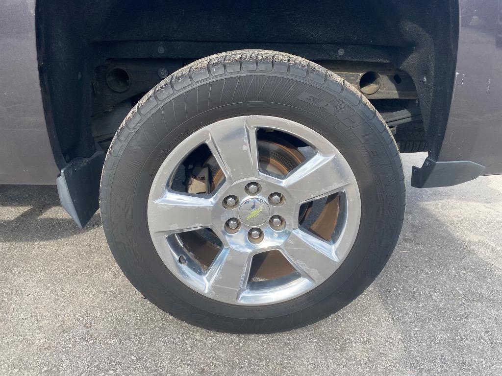 2015 Chevrolet Silverado - $11,995
