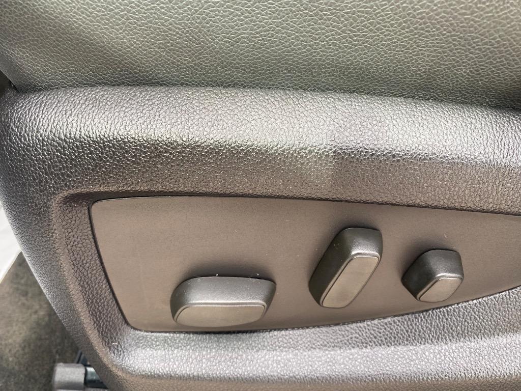 2015 Chevrolet Silverado - $11,995