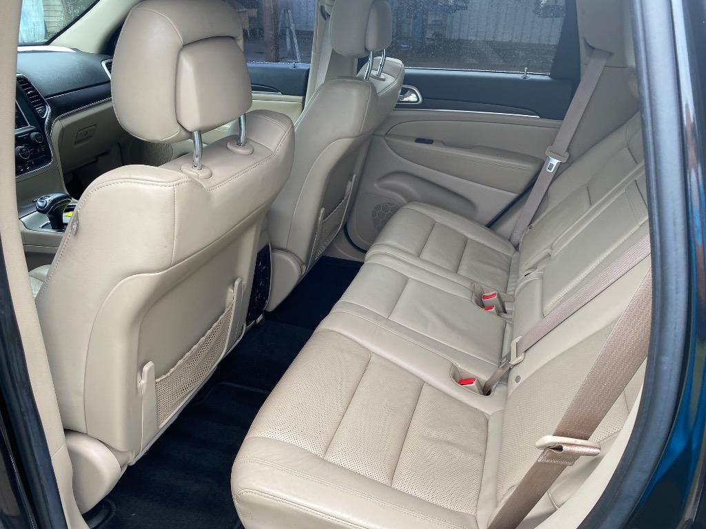 2014 Jeep Cherokee - $10,995