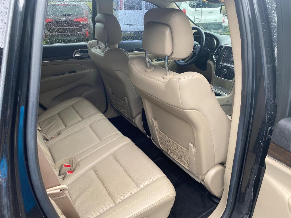 2014 Jeep Cherokee - $10,995