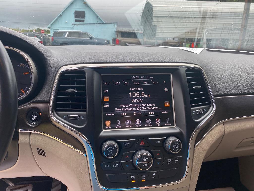 2014 Jeep Cherokee - $10,995