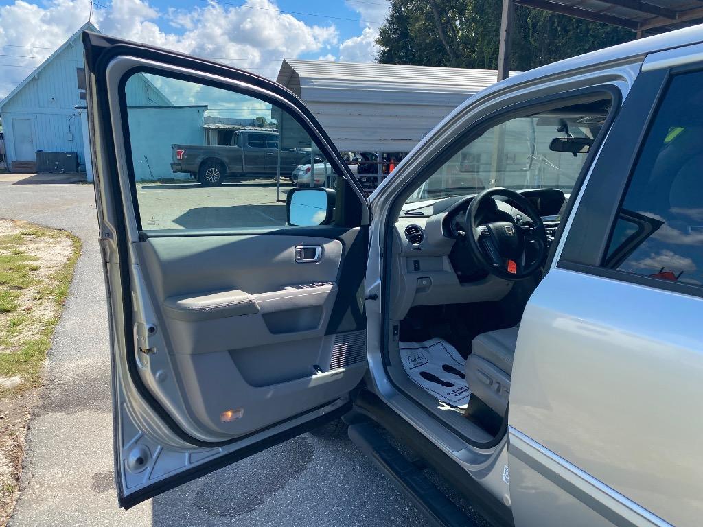 2013 Honda Pilot - $12,995