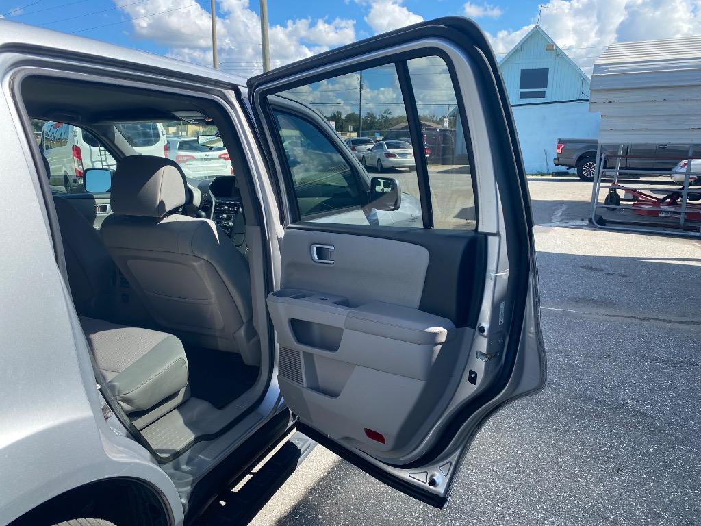 2013 Honda Pilot - $12,995