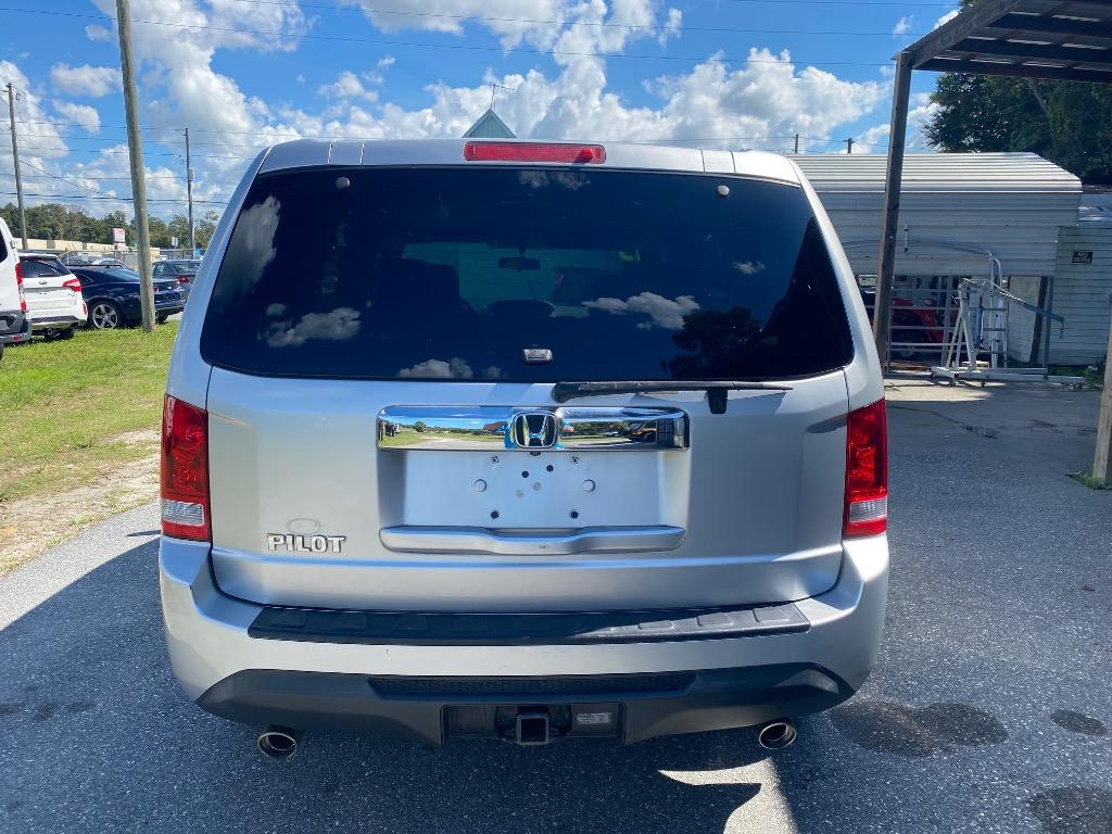 2013 Honda Pilot - $12,995