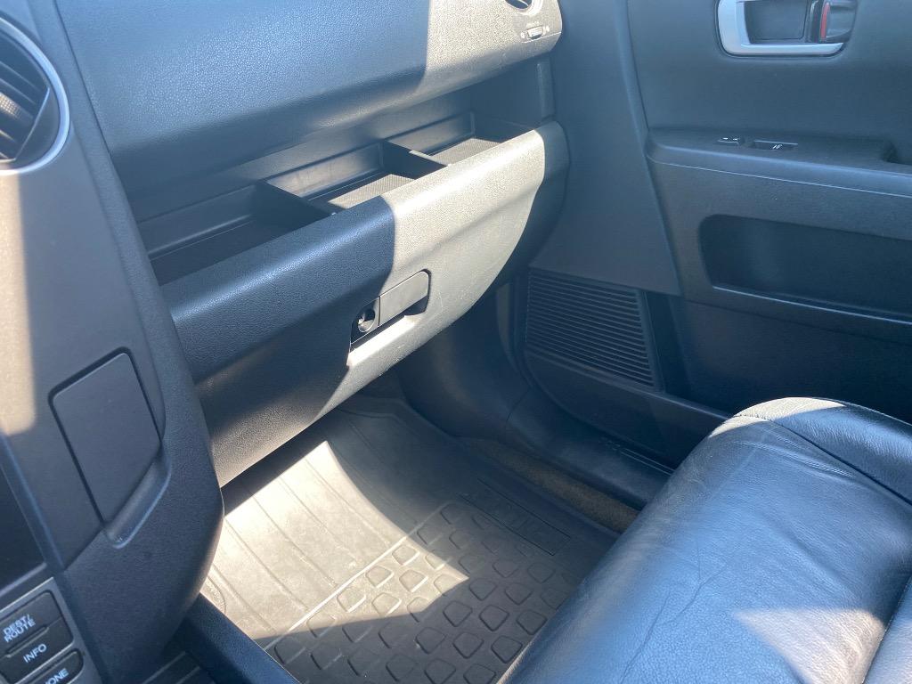 2015 Honda Pilot - $10,995