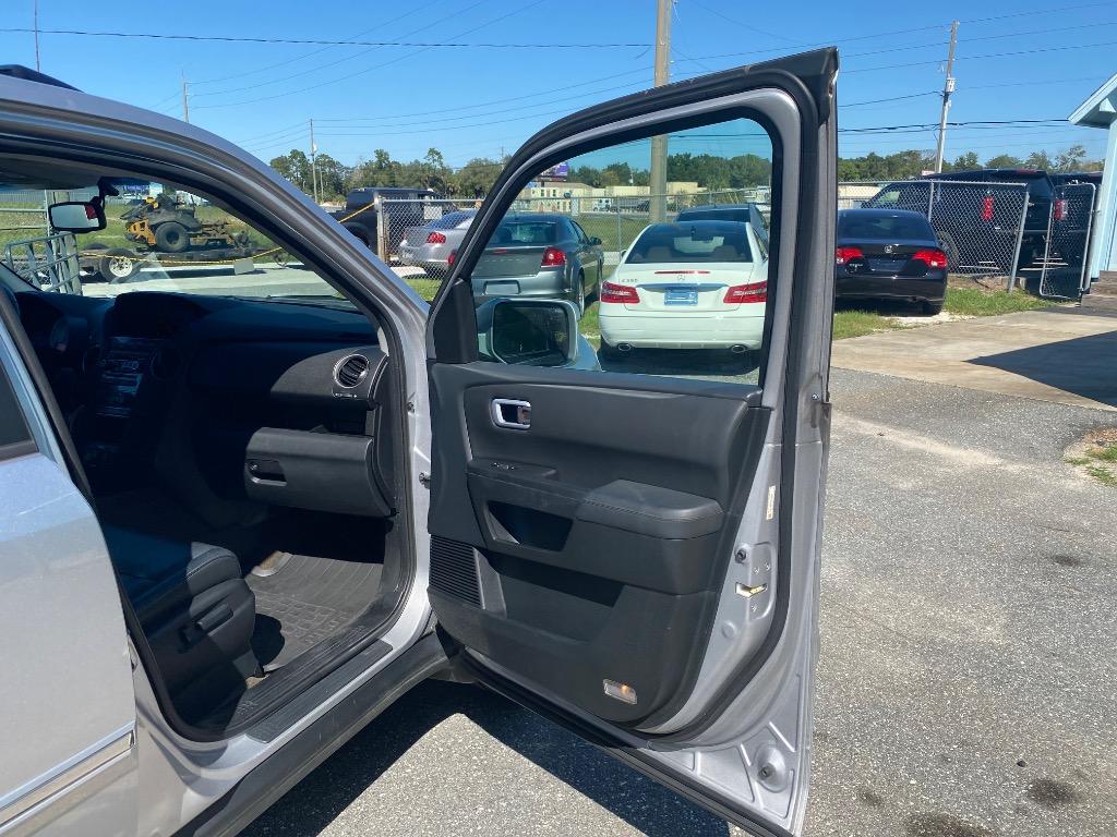 2015 Honda Pilot - $10,995