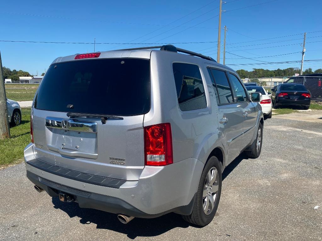 2015 Honda Pilot - $10,995