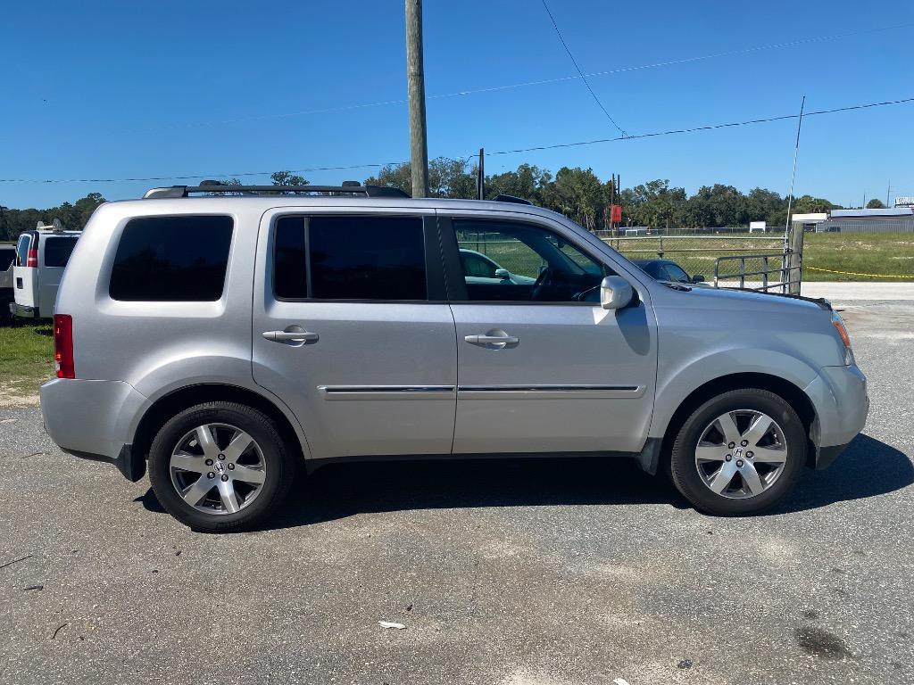 2015 Honda Pilot - $10,995