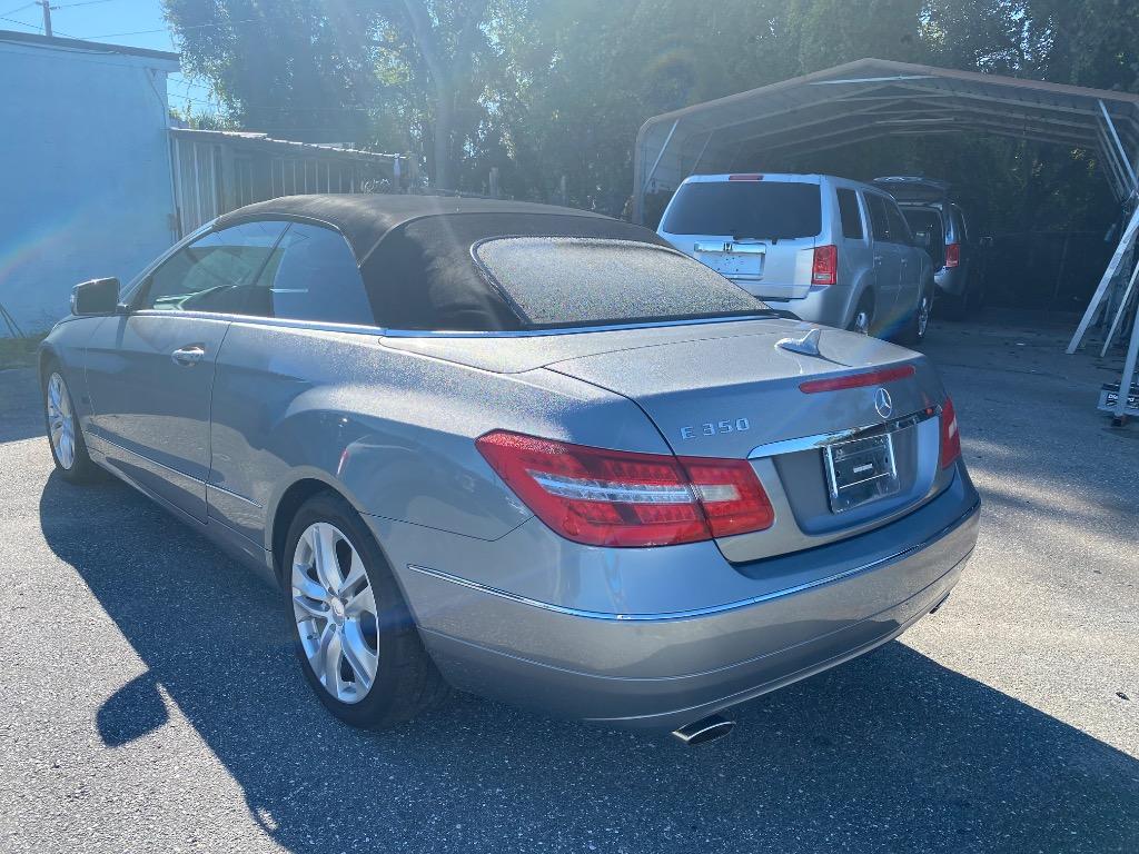 2011 Mercedes-Benz E-Class - $10,995