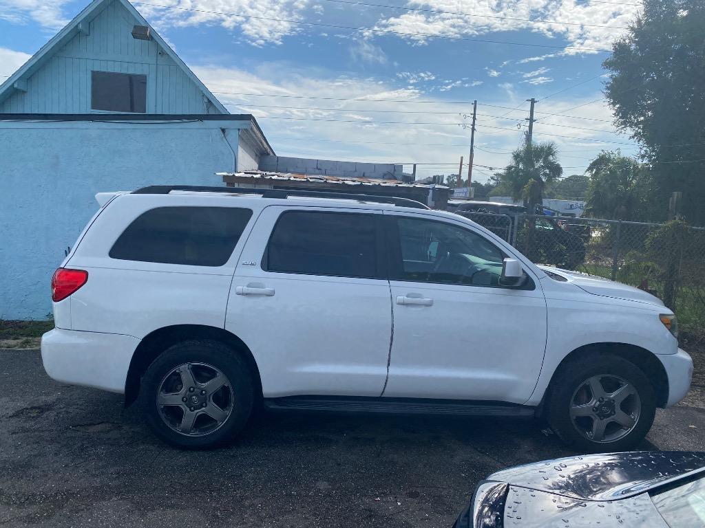2012 Toyota Sequoia - $14,995