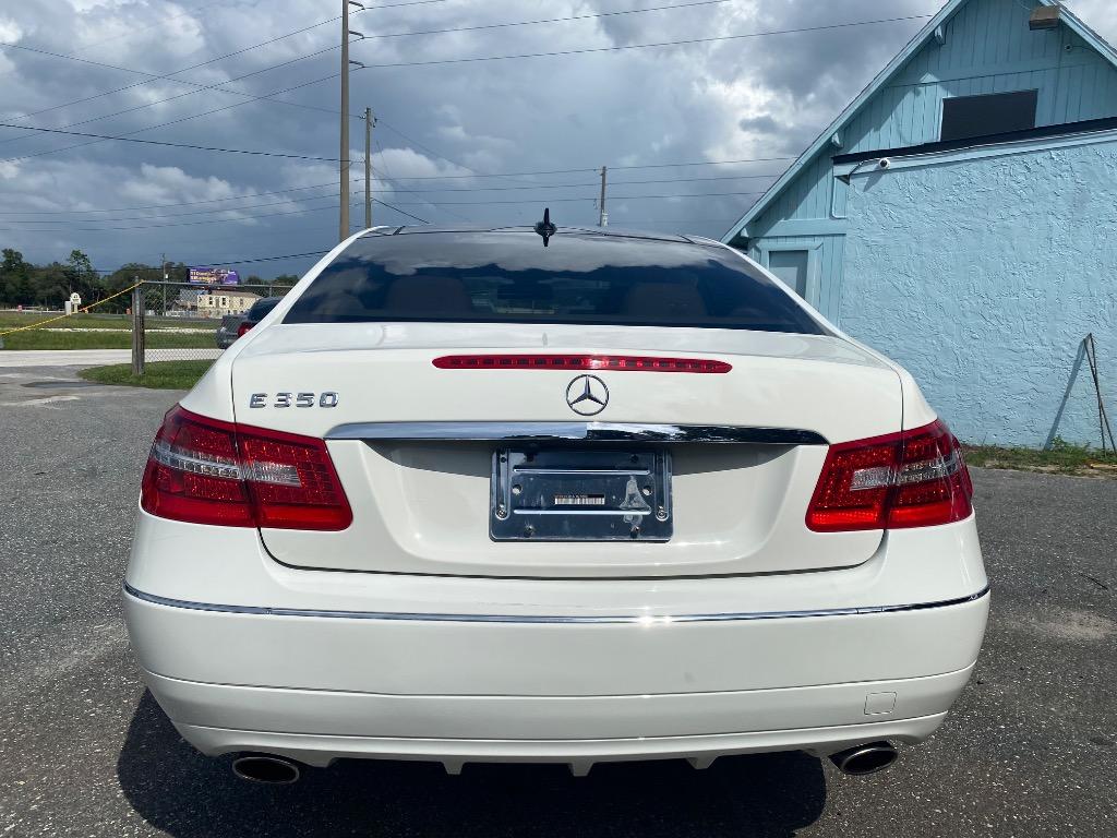 2010 Mercedes-Benz E-Class - $10,995