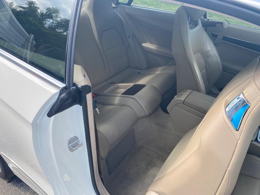 2010 Mercedes-Benz E-Class - $10,995